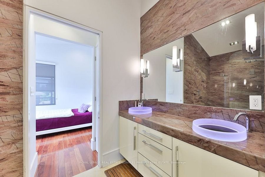 Mississauga rental photo 13