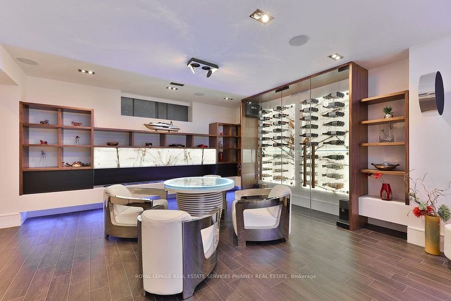 Mississauga rental photo 18